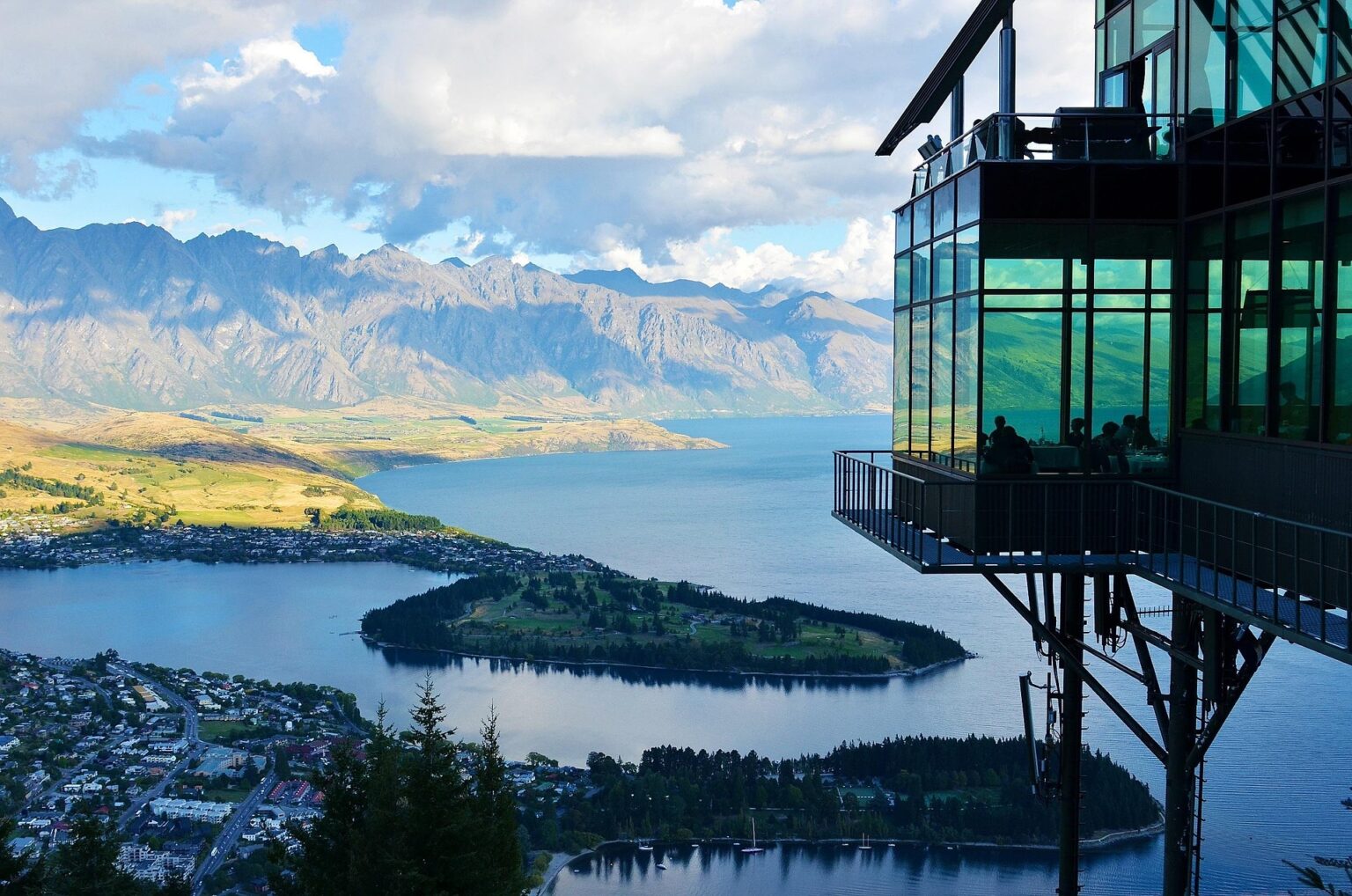 new-zealand-Lodge